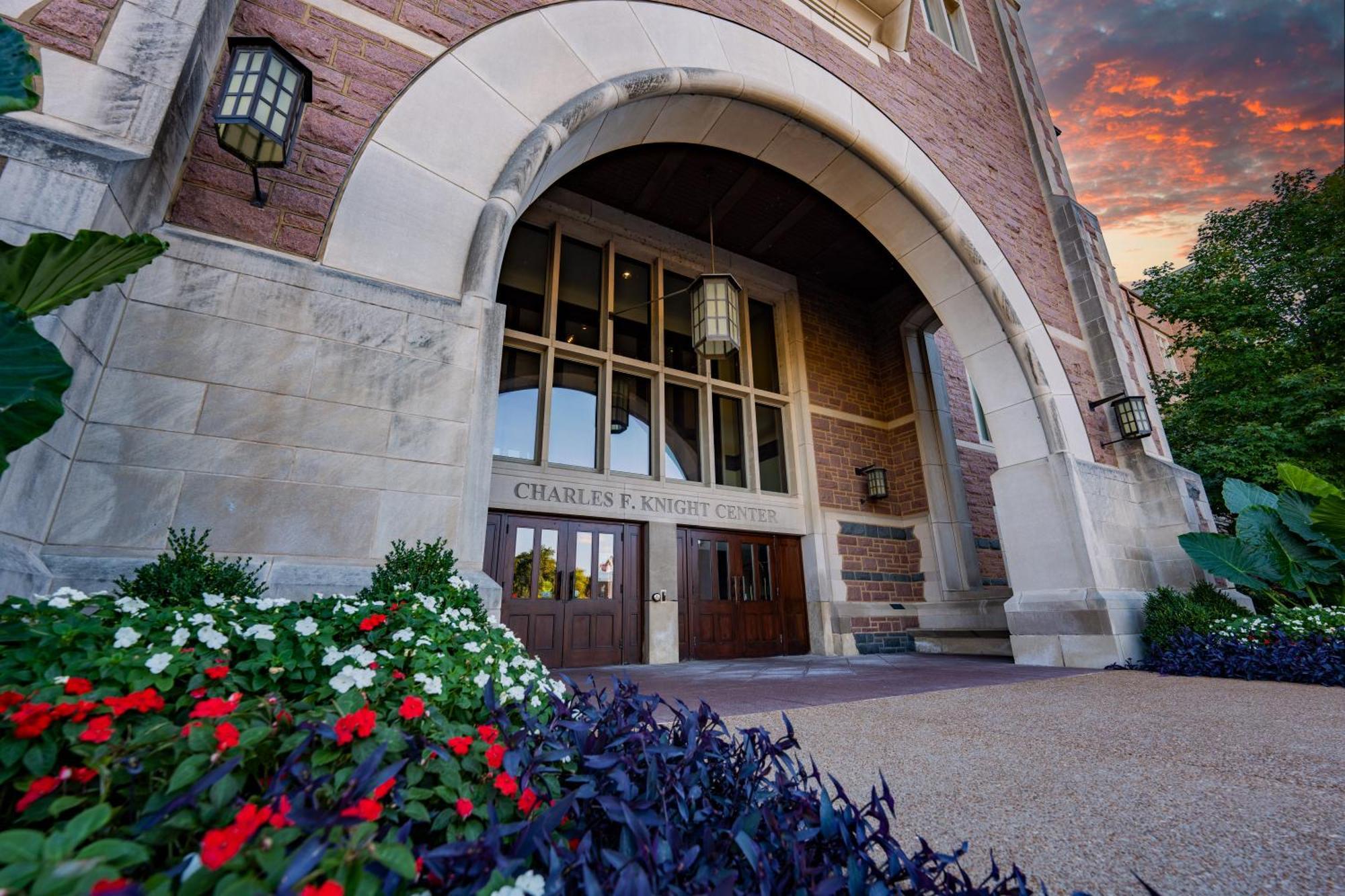 The Knight Center At Washington University University City Eksteriør billede